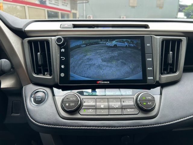 RAV4  第12張相片