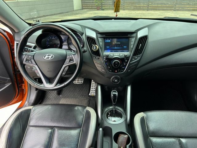 VELOSTER  第7張相片
