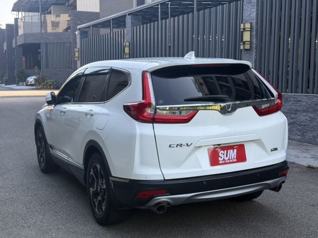 VTi-S/ 摸門感應/I-key免鑰匙/ 一鍵啟動/ ACC跟車系統/車道偏移/循跡防滑/音響快撥/正一手  第3張相片