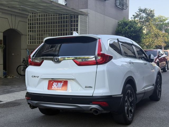 VTi-S/ 摸門感應/I-key免鑰匙/ 一鍵啟動/ ACC跟車系統/車道偏移/循跡防滑/音響快撥/正一手  第4張相片