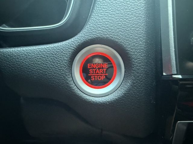 VTi-S/ 摸門感應/I-key免鑰匙/ 一鍵啟動/ ACC跟車系統/車道偏移/循跡防滑/音響快撥/正一手  第9張相片