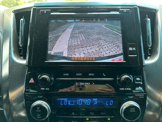 TOYOTA豐田 ALPHARD  第6張相片