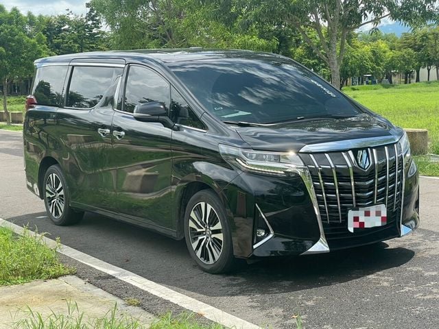 TOYOTA豐田 ALPHARD  第4張相片
