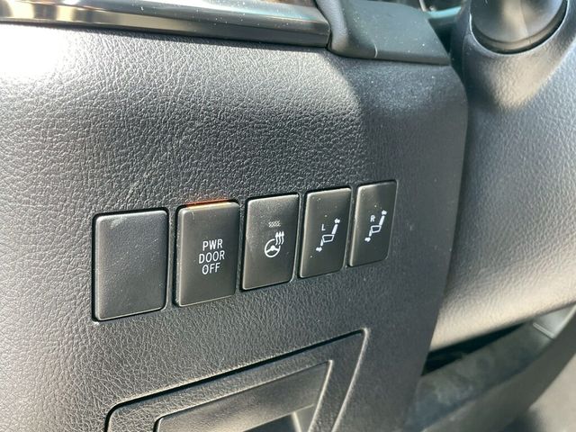 TOYOTA豐田 ALPHARD  第7張相片