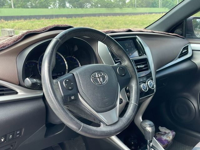TOYOTA豐田 YARIS CROSSOVER  第6張相片