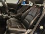 2017 Mazda 3 Sedan 尊榮安全版，魂動藍外觀迷人。配備頂級HUD抬頭顯示器、Keyless免鑰匙、真皮座  第6張縮圖