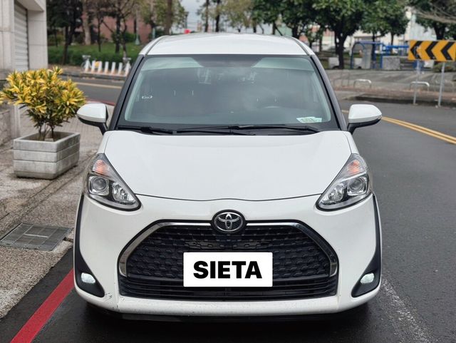TOYOTA豐田 SIENTA  第3張相片
