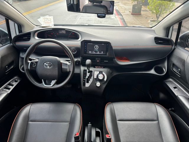 TOYOTA豐田 SIENTA  第5張相片