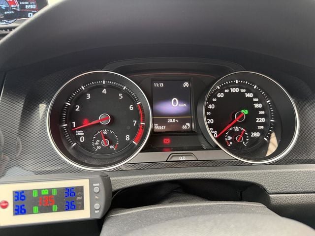 VOLKSWAGEN福斯 GOLF GTI  第11張相片