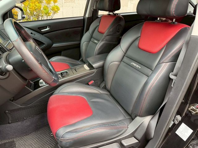 LUXGEN納智捷 U6 TURBO  第6張相片