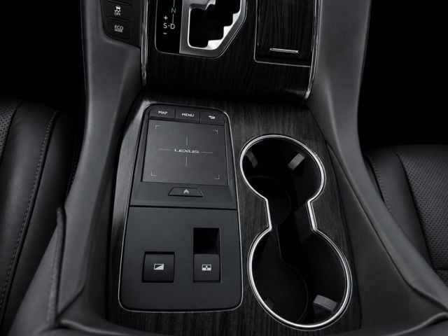 LEXUS凌志 LM300H  第9張相片