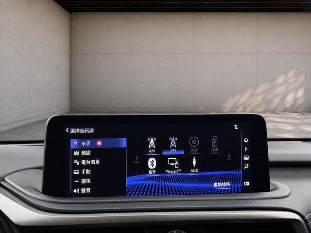 LEXUS凌志 RX300  第7張相片