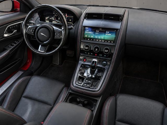 JAGUAR捷豹 F-TYPE  第3張相片