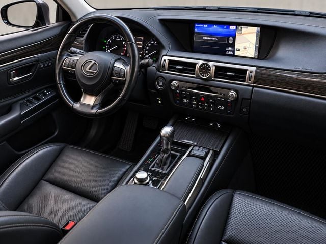 LEXUS凌志 GS200T  第5張相片