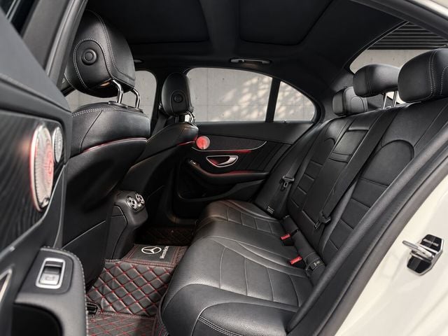 M-BENZ賓士 C300  第5張相片