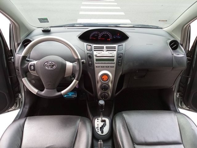 TOYOTA豐田 YARIS  第3張相片