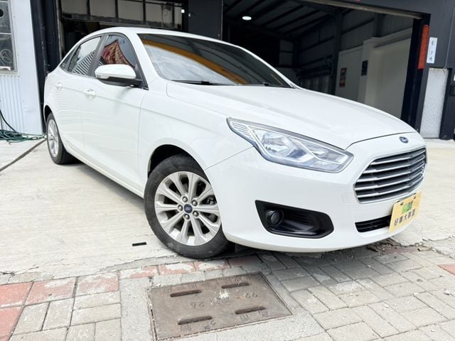 FORD福特 ESCORT  第3張相片