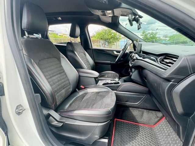 FORD福特 KUGA  第19張相片