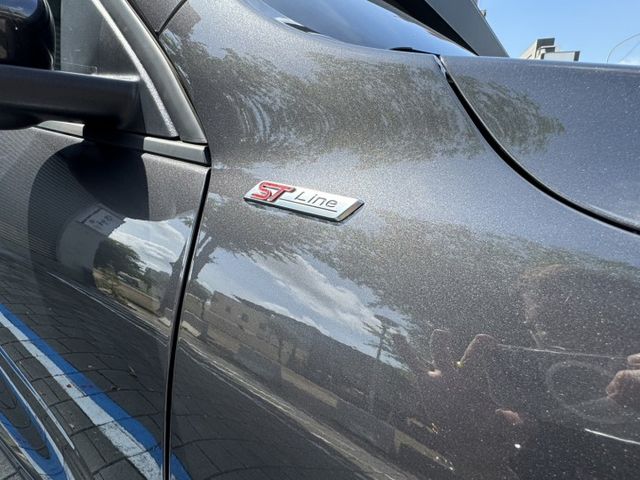 末代車款#市面上賣一台少一台  第5張相片