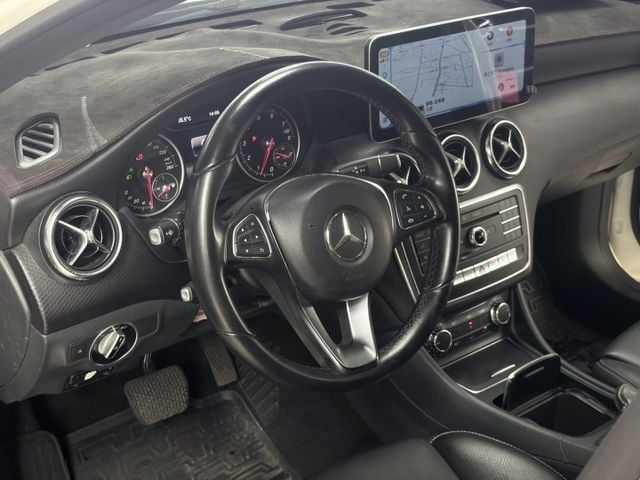 A-CLASS W176  第4張相片
