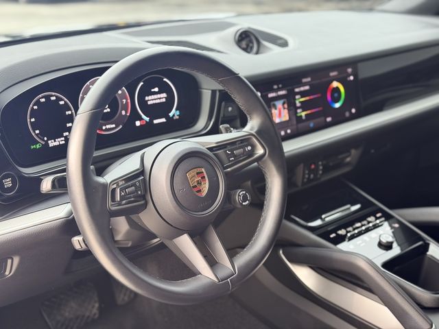 PORSCHE保時捷 CAYENNE  第6張相片