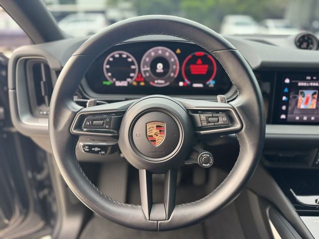 PORSCHE保時捷 CAYENNE  第8張相片