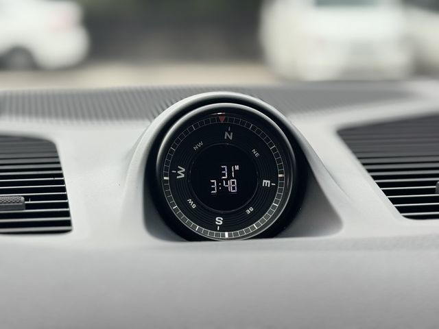 PORSCHE保時捷 CAYENNE  第12張相片