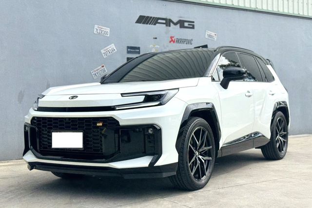 TOYOTA豐田 RAV4  第2張相片