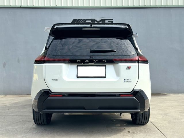 TOYOTA豐田 RAV4  第5張相片