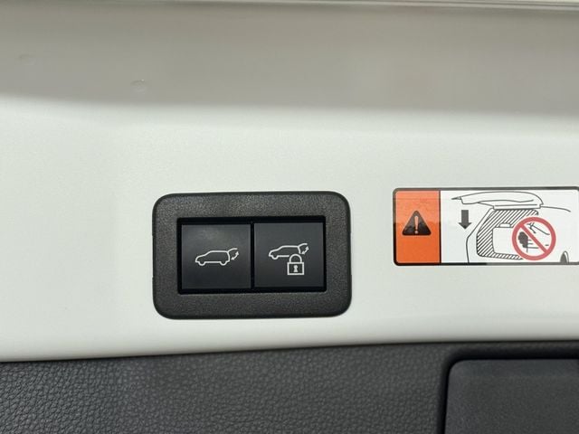 TOYOTA豐田 RAV4  第16張相片