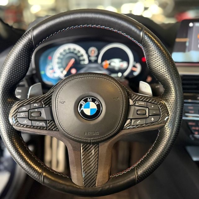 BMW寶馬 520D  第8張相片