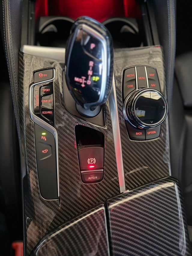 BMW寶馬 520D  第13張相片