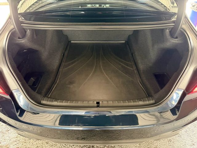 BMW寶馬 520D  第19張相片