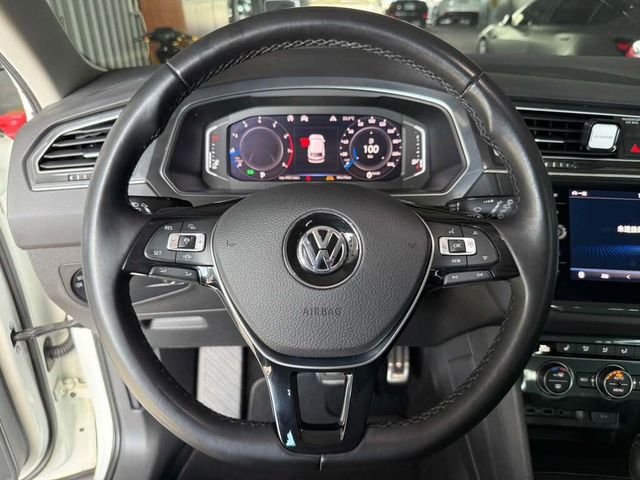 VOLKSWAGEN福斯 TIGUAN  第8張相片