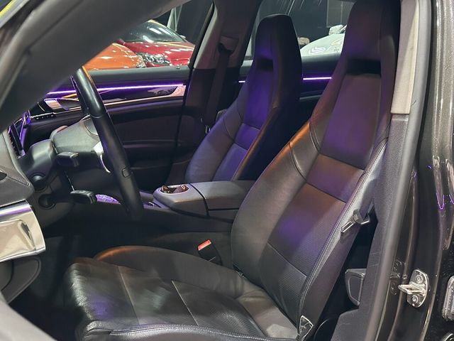 PORSCHE保時捷 PANAMERA  第5張相片