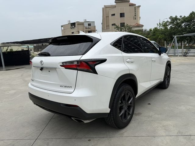 LEXUS凌志 NX200T  第2張相片