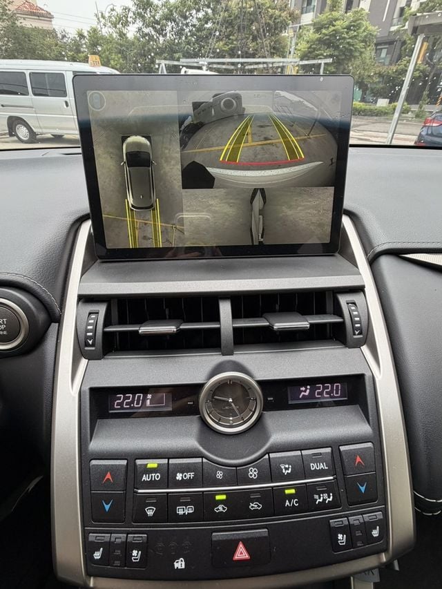 LEXUS凌志 NX200T  第7張相片