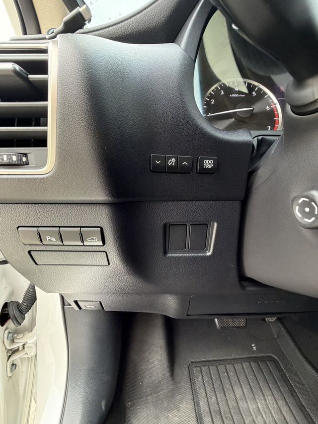 LEXUS凌志 NX200T  第8張相片