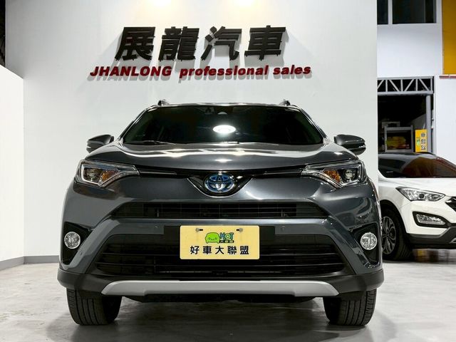 TOYOTA豐田 RAV4  第2張相片