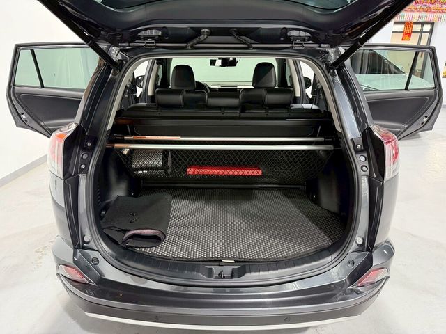 TOYOTA豐田 RAV4  第17張相片