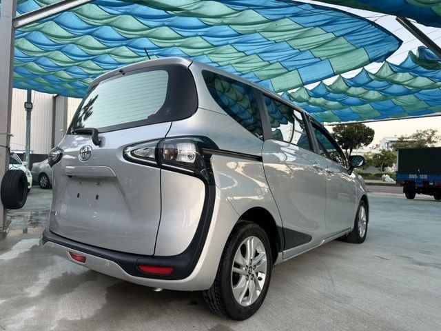 2023年TOYOTA SIENTA  僅跑5.3萬公里 ​全車原版件  第5張相片