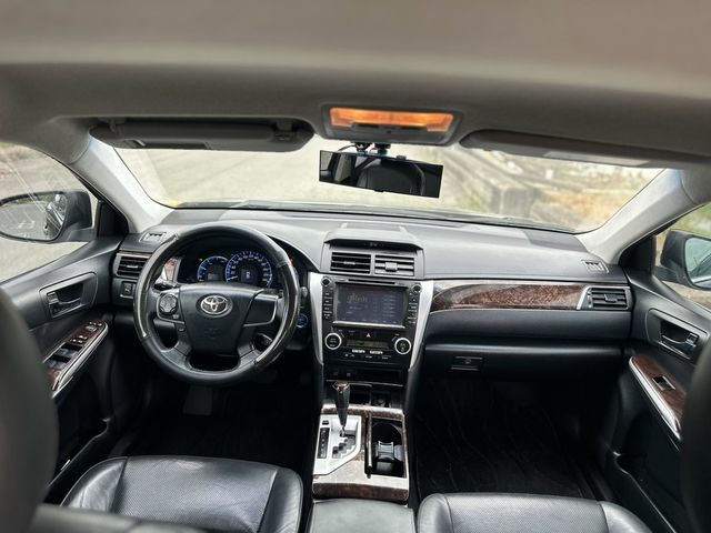 TOYOTA豐田 CAMRY  第7張相片