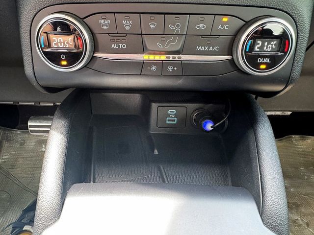 Kuga EcoBoost 250 AWD ST-Line X滿配,全景天窗/腳踢電動尾門/ACC跟車/盲點/車偏/環景  第17張相片