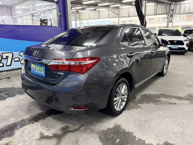 TOYOTA豐田 ALTIS  第4張相片