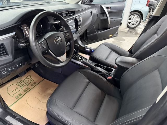 TOYOTA豐田 ALTIS  第7張相片
