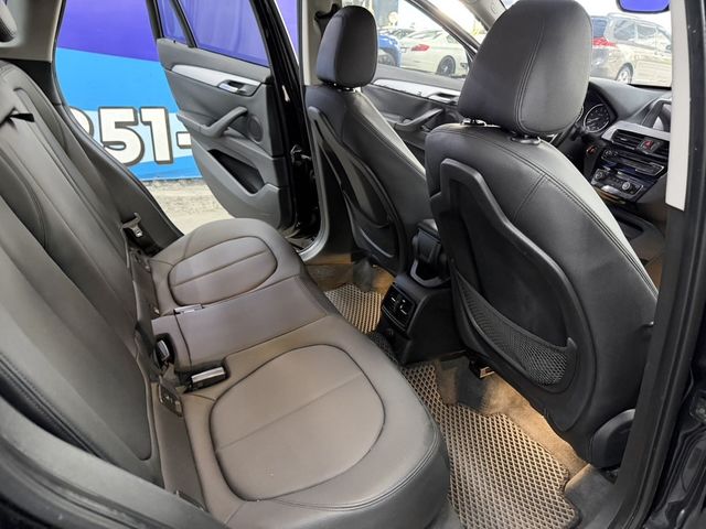 BMW寶馬 X1  第11張相片