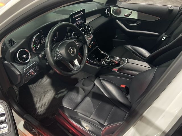 M-BENZ賓士 C300  第5張相片