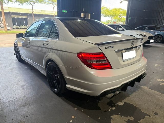 M-BENZ賓士 C250  第4張相片