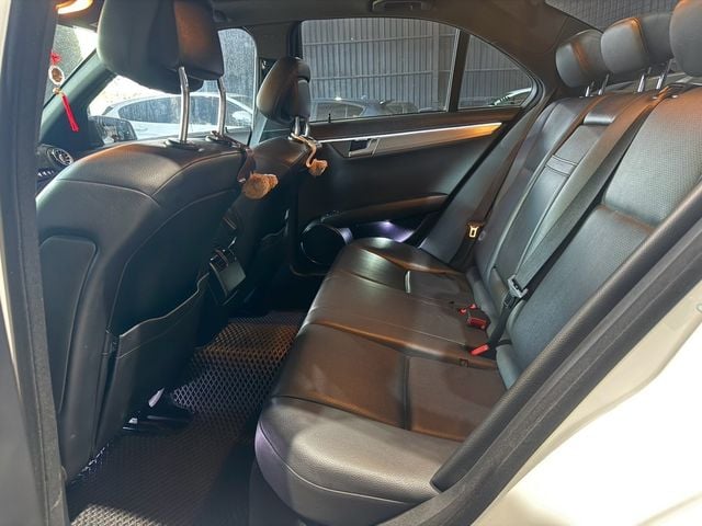 M-BENZ賓士 C250  第6張相片