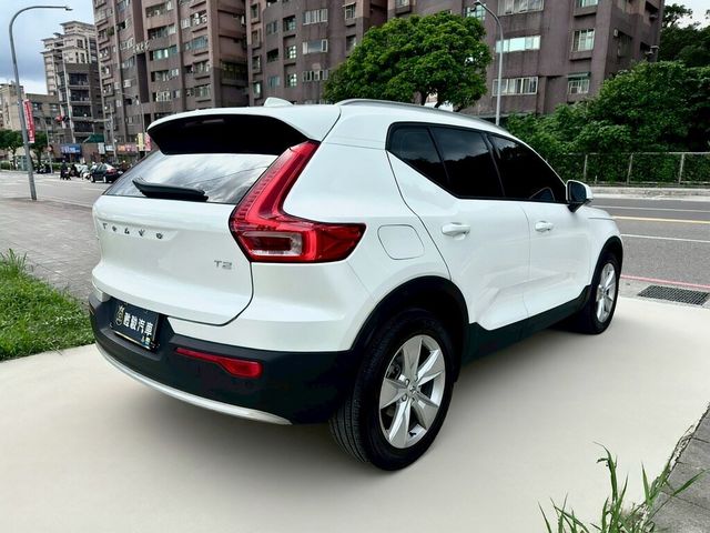 VOLVO富豪 XC40  第4張相片